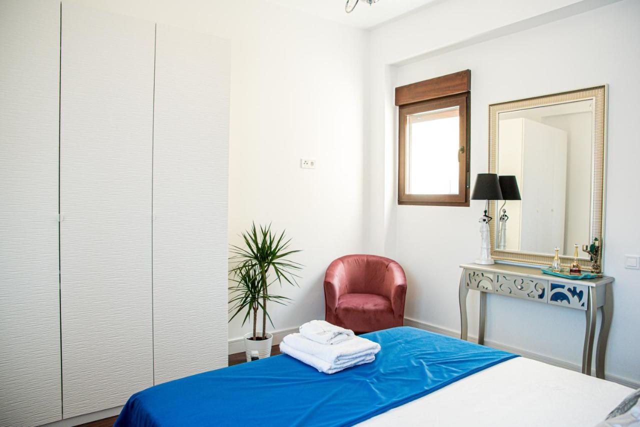 Laura Apartment Puerto Valencia Buitenkant foto